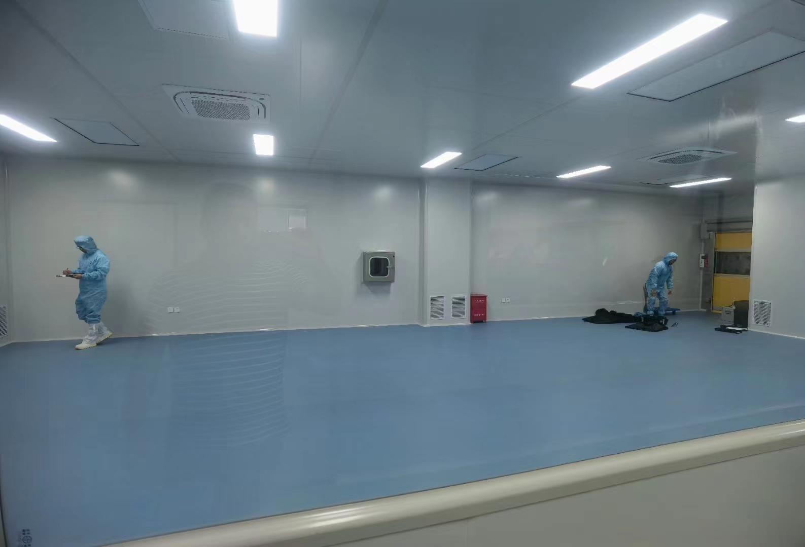 萬級潔凈區(qū)圖片