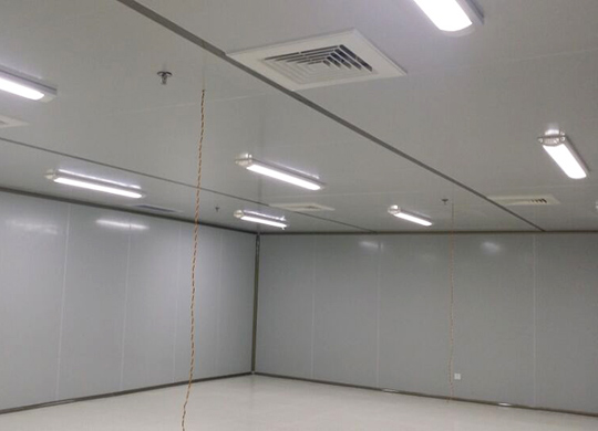 金山凈化車間裝修工程案例_十萬(wàn)級(jí)廠房?jī)艋?/></a>
					<span>
						<a href=